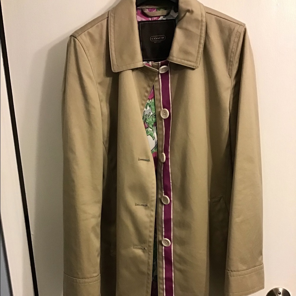 Coach Jacket - Picture 3 of 6